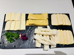 云南豆腐拼盘-小街猪手(团结湖店)