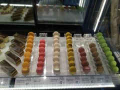 -黑草莓(重庆路店)