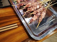 -哈尔滨小酒馆·鲜肉现穿自助烧烤(康新花园店)