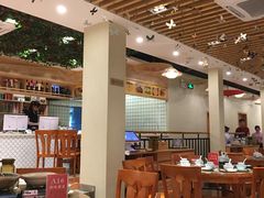 大堂-丹江口渔村·湘味厨房(桃园店)