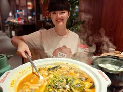 -魏铭鱼头捞饭(晋阳路店)