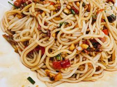 -民间瓦缸煨汤館(嵩山路店)