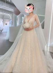 -艾米丽婚纱礼服