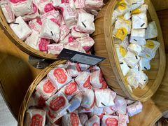 -昆明冠生园·蛋糕·面包(南强街店)