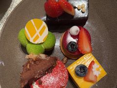 -美食汇自助餐厅(成都万达瑞华酒店)