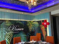 -荣誉海鲜酒楼(海湾店)