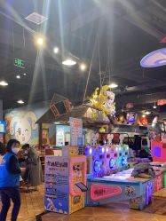 -卡通尼乐园(银泰店)
