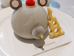 -Fridi Patisserie Cafe