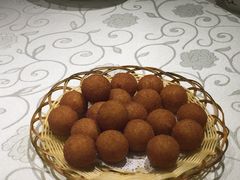 金瓜香芋球-肘子酥·天津捞面(德云社店)