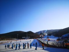 -中旅松花湖滑雪场