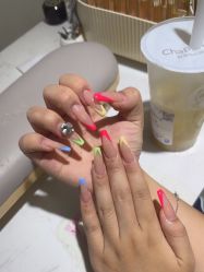 -瞧·享轻奢美甲美睫