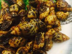 -青瓦餐厅·生鱼片·韩园烤肉(西塔店)