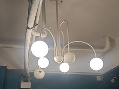 -荒岛实景沉浸密室(江汉路1店)