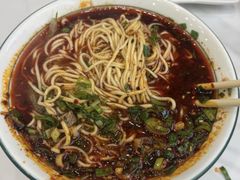 -京穆兰兰州牛肉面·清真(盛龙广场店)
