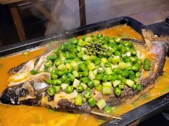 -夯鱼烤鱼·尔滨地标美食(国展店)