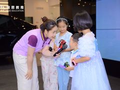 -瑞思少儿中心·少儿英语素养启蒙(勒泰直营校区)