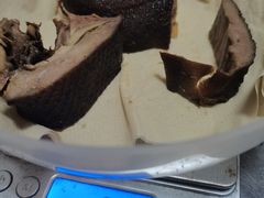 -张鸭子重庆特产卤味小吃(未来国际店)