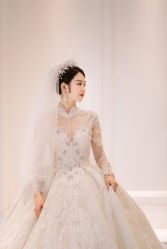 -艾米丽婚纱礼服