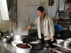 自助取餐区-管记皮肚面