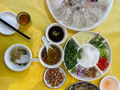 -官塘陈记鱼生·潮汕砂锅粥·牛肉火锅(潮枫路总店)