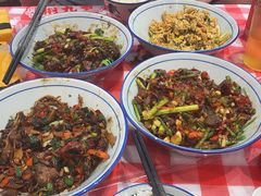 -荆九爷爆炒桥头三嫩(夫子庙店)