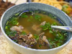 -维吾尔餐厅(宜山路店)