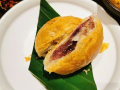 玫瑰鲜花饼-云海肴·汽锅鸡·云南代表菜(美罗城店)