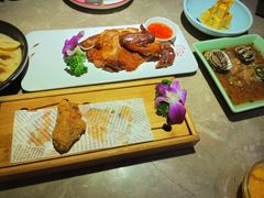 脆皮童子鸡-新白鹿餐厅(金鹰新街口店)