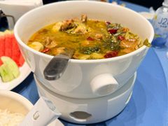 -海鸿荟·沿江菜(中山北路店)