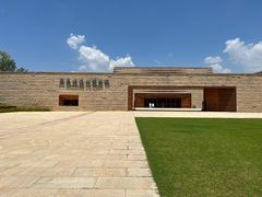 -盘龙城国家考古遗址公园