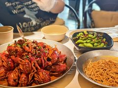 -巴厘龙虾·榜首油焖大虾(音乐学院·沿江酒馆店)