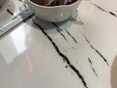 -凤凰路何眼镜香辣蟹(花果园店)