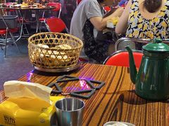 -蚝堡海鲜·威海菜·海肠捞饭·烧烤·亚洲吃蚝公司(幸福门店)