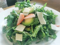 牛油果芝麻菜-台上设计餐厅(歌华大厦店)