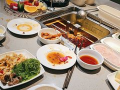 -海底捞火锅(新松江路生日主题店)