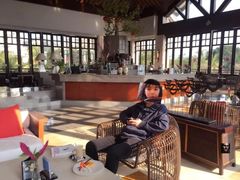 帅哥-观海酒廊(惠州金海湾喜来登度假酒店)