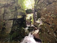 -藏龙百瀑风景区