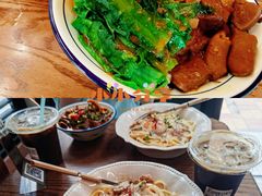 -CowCow其其·牛杂咖啡公司(六运店)