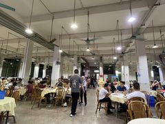大堂-标记美食新鲜猪杂(兴南大道店)