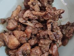 藤椒冷吃兔-鑫记婆婆兔·成都特产·兔头手撕兔(太古里店)