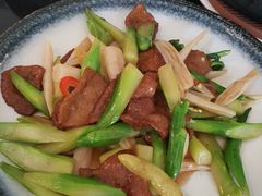 藕节牛肉-鹿港小镇(黄金店)