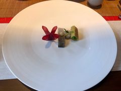 鸿运山楂鹅肝-鲤院·新中式美学·庭院餐厅(夫子庙店)
