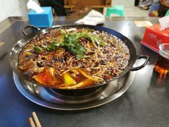 -鸿顺老铁锅美蛙鱼府(解放碑店)