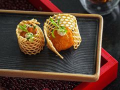 -亚龙湾喜来登·美景台大堂吧