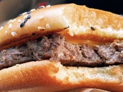 金尊肉酱安格斯厚牛堡套餐-麦当劳(咸阳人民路店)