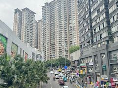 -观音桥步行街