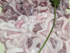 猪脊髓拼天衣无缝-华哥新鲜猪精品美食