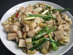 -二孃鸡爪爪(东郊记忆店)