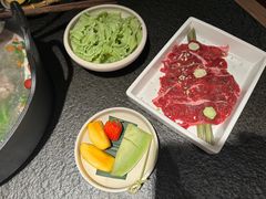 -三出山火锅(南京万象天地店)