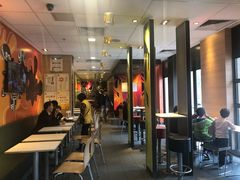 大堂-麦当劳(清远大道得来速店)
